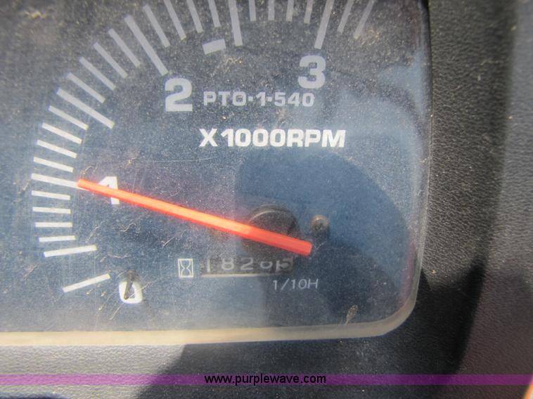 image for item 3451 Kubota L3400 MFWD tractor