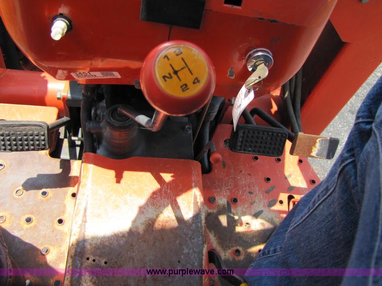 image for item 3451 Kubota L3400 MFWD tractor
