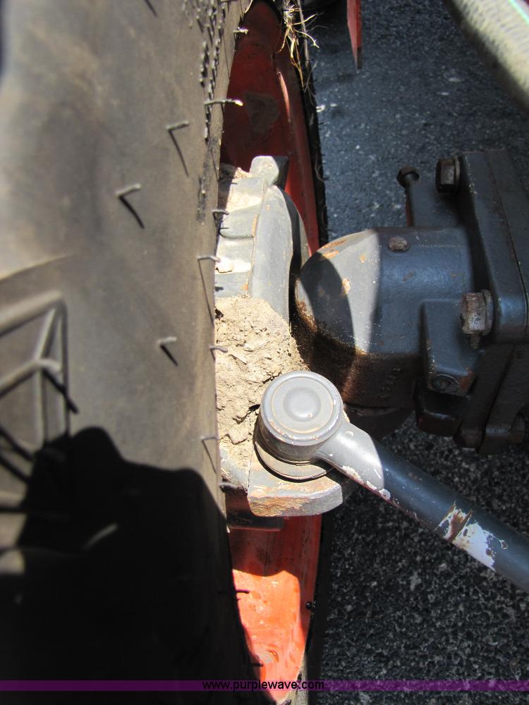 image for item 3451 Kubota L3400 MFWD tractor