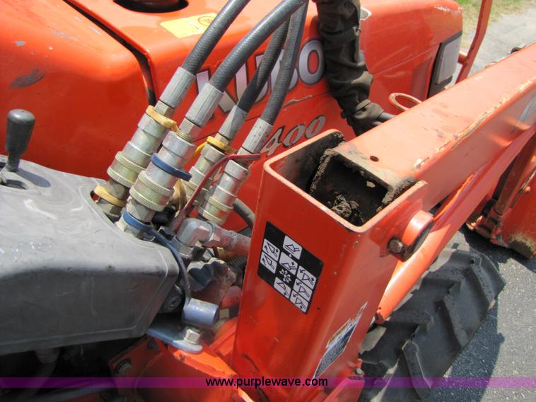 image for item 3451 Kubota L3400 MFWD tractor