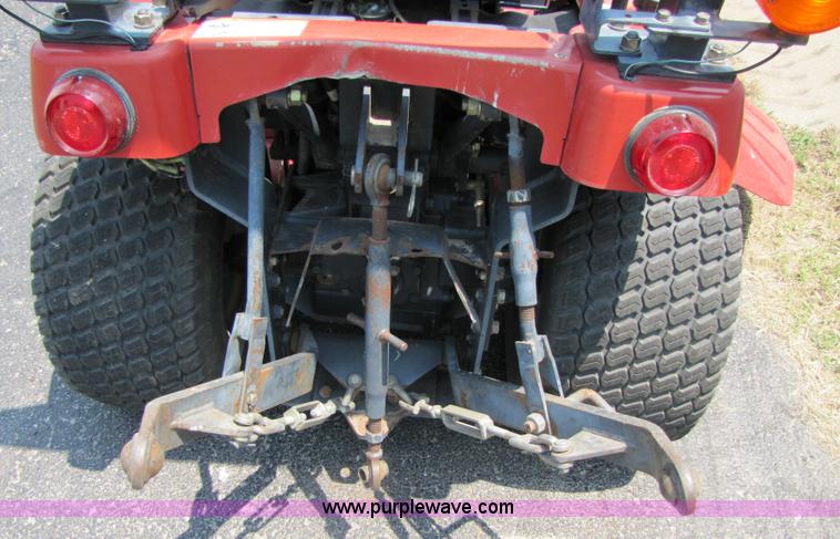 image for item 3452 Massey-Ferguson GC2300 MFWD tractor