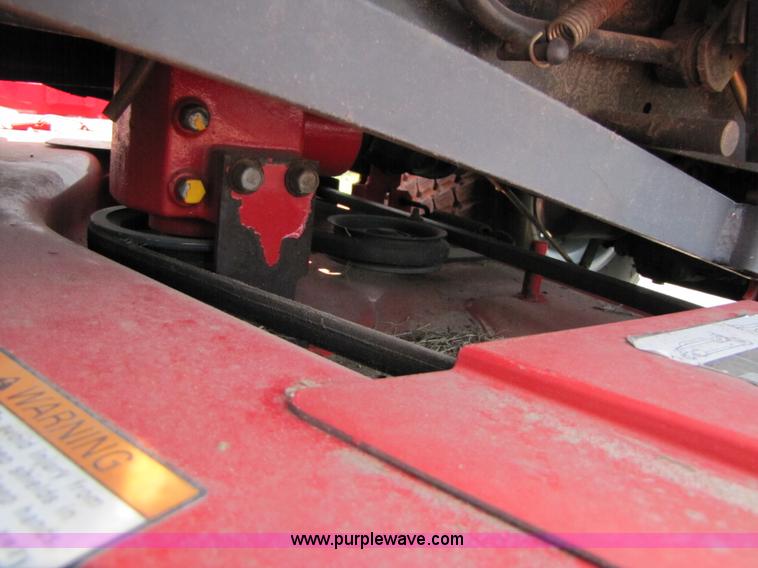 image for item 3452 Massey-Ferguson GC2300 MFWD tractor