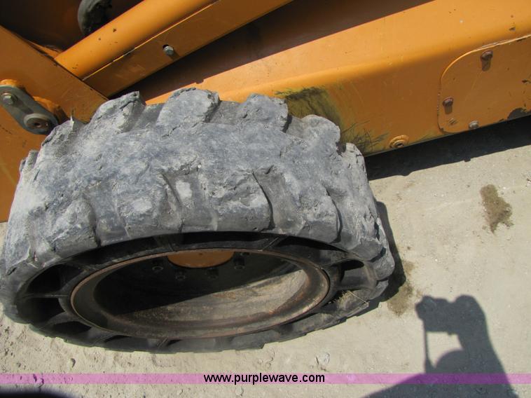 image for item 3454 2006 Case 465 skid steer