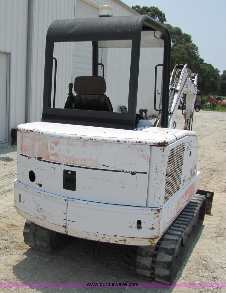 image for item 3456 2000 Bobcat 331 compact excavator