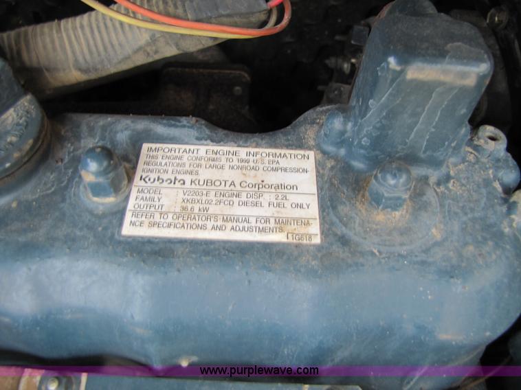 image for item 3456 2000 Bobcat 331 compact excavator