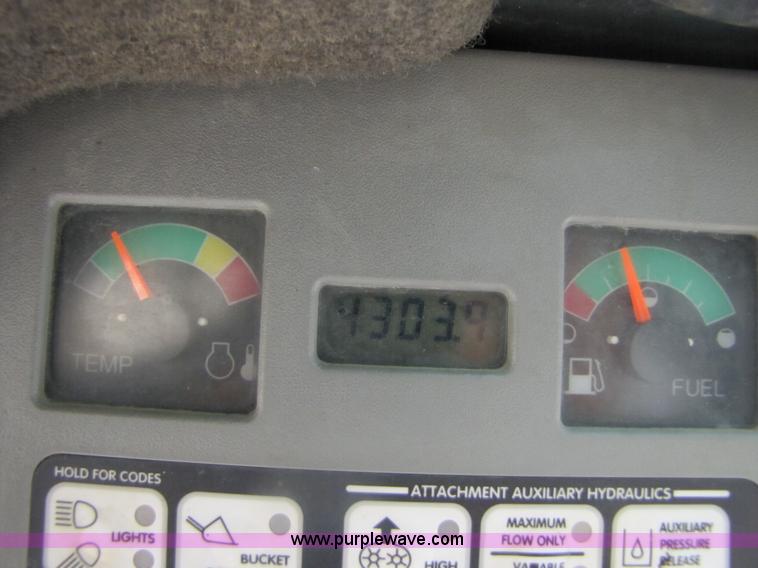 image for item 3457 2002 Bobcat 863 skid steer