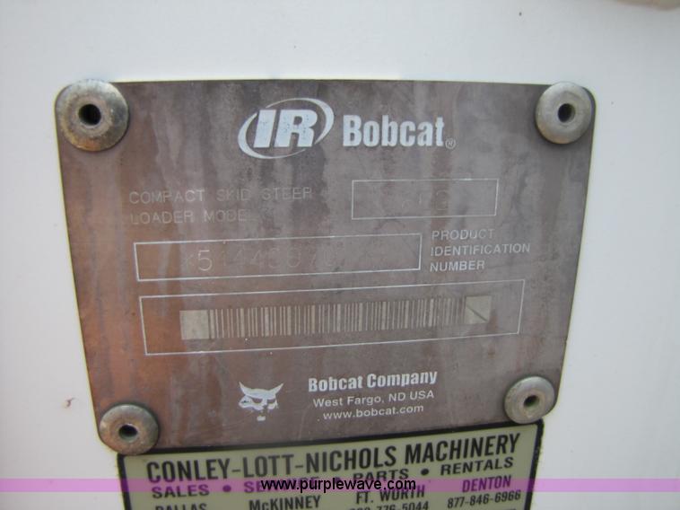image for item 3457 2002 Bobcat 863 skid steer