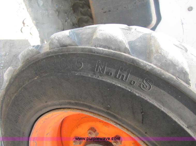 image for item 3457 2002 Bobcat 863 skid steer