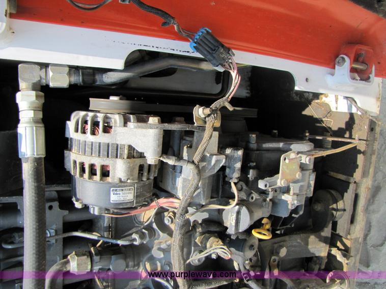 image for item 3457 2002 Bobcat 863 skid steer