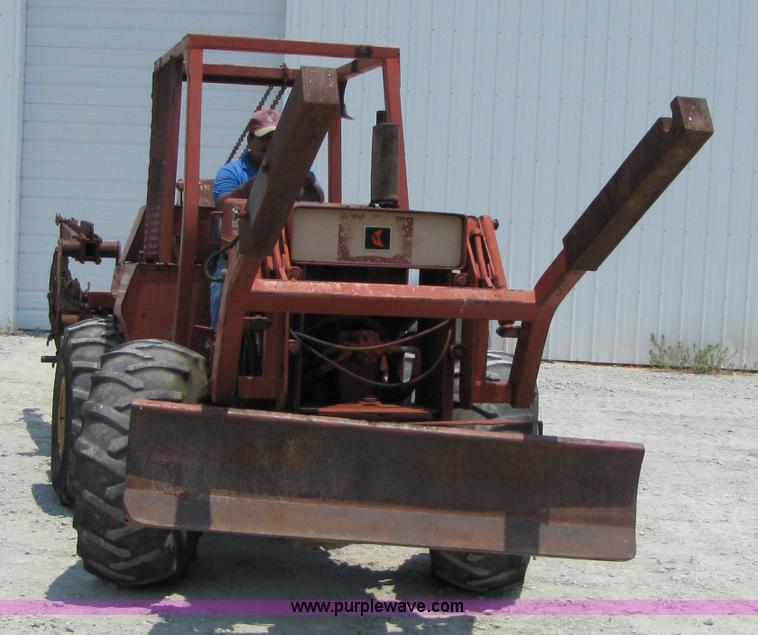 image for item 3458 Ditch Witch 6510 trencher with cable plow