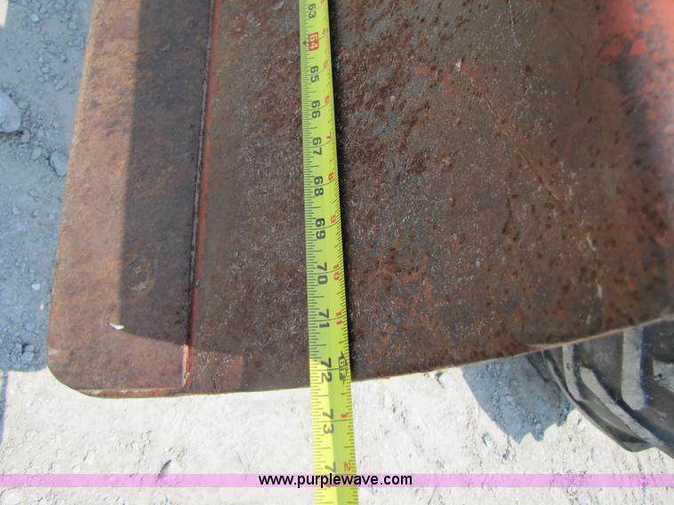 image for item 3458 Ditch Witch 6510 trencher with cable plow