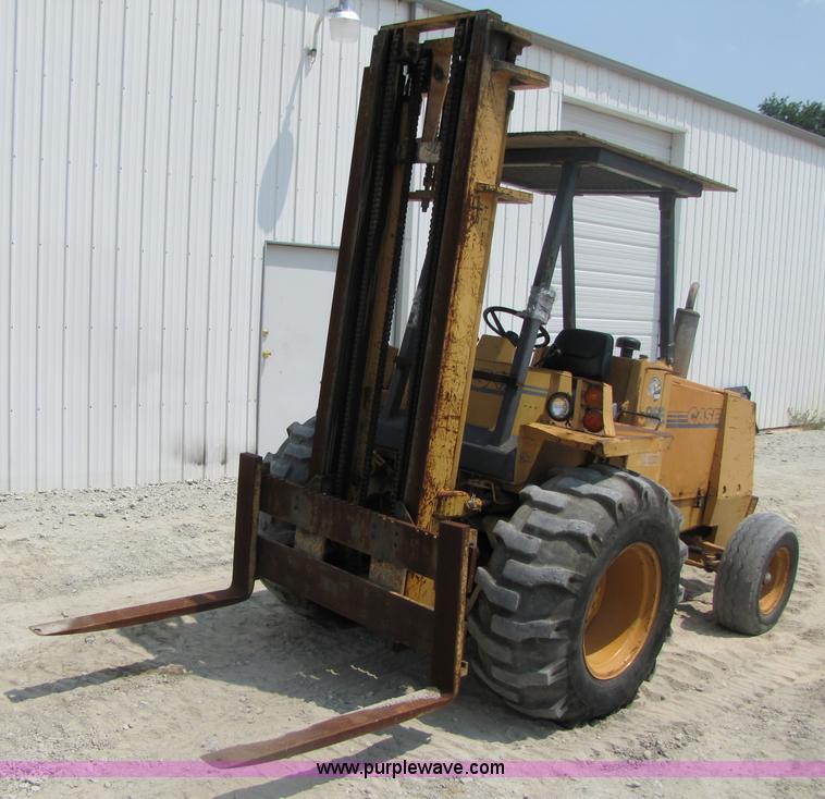 image for item 3459 1997 Case 586E rough terrain forklift