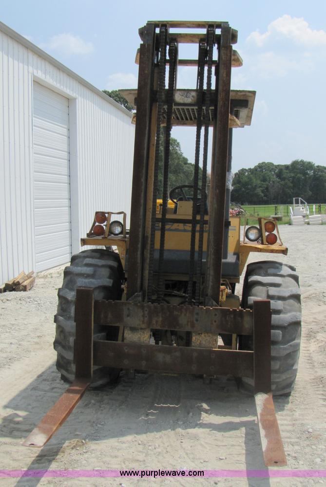 image for item 3459 1997 Case 586E rough terrain forklift