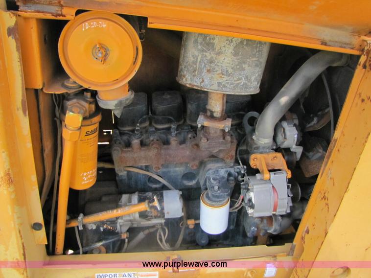 image for item 3459 1997 Case 586E rough terrain forklift