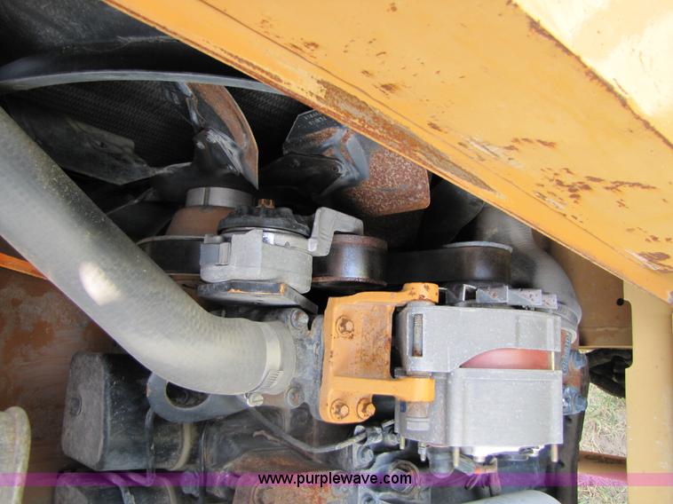 image for item 3459 1997 Case 586E rough terrain forklift