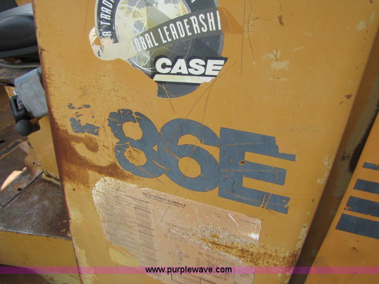 image for item 3459 1997 Case 586E rough terrain forklift