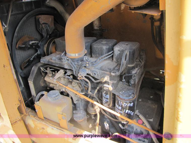 image for item 3459 1997 Case 586E rough terrain forklift