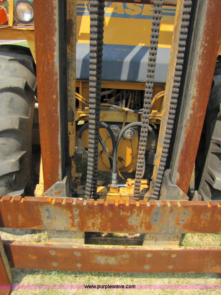 image for item 3459 1997 Case 586E rough terrain forklift
