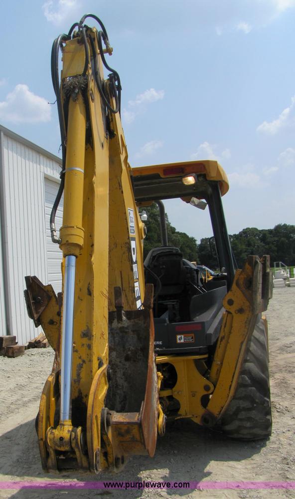 image for item 3460 2002 John Deere 310SG backhoe