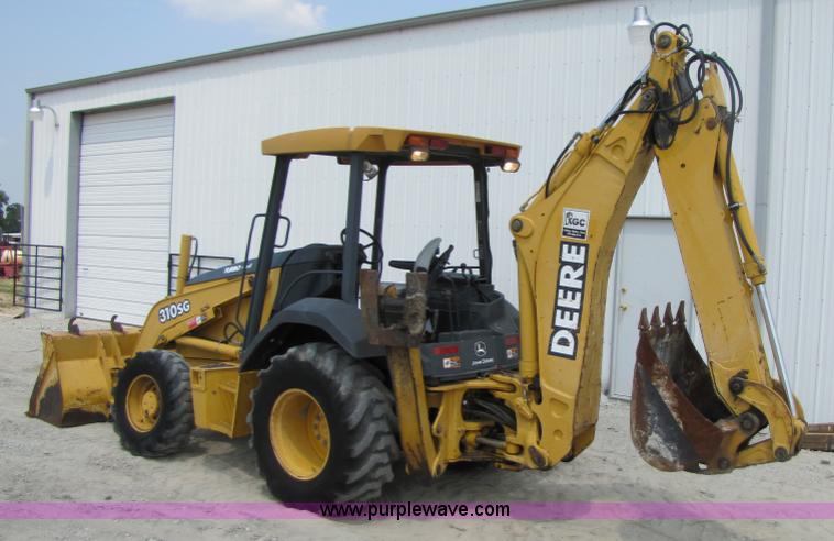 image for item 3460 2002 John Deere 310SG backhoe