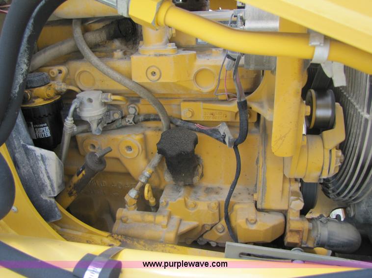 image for item 3460 2002 John Deere 310SG backhoe