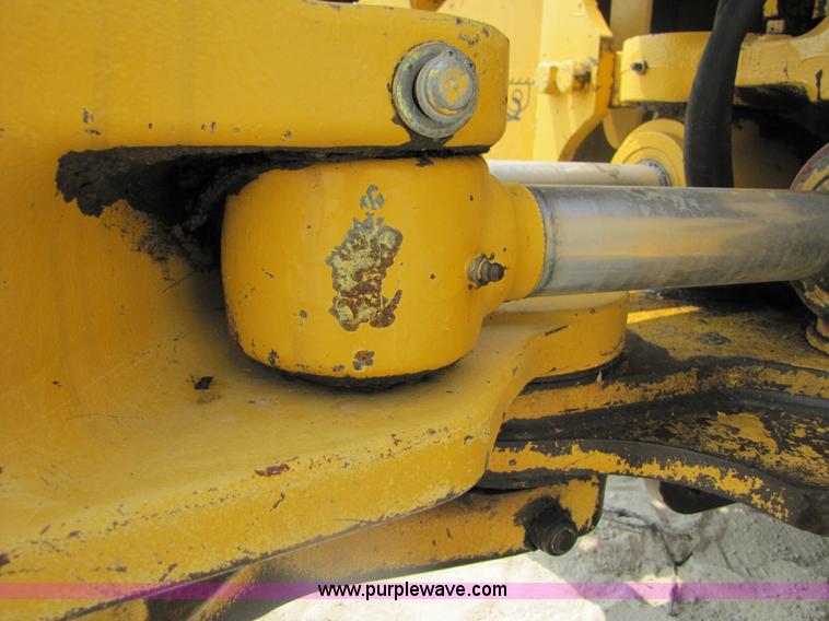 image for item 3460 2002 John Deere 310SG backhoe
