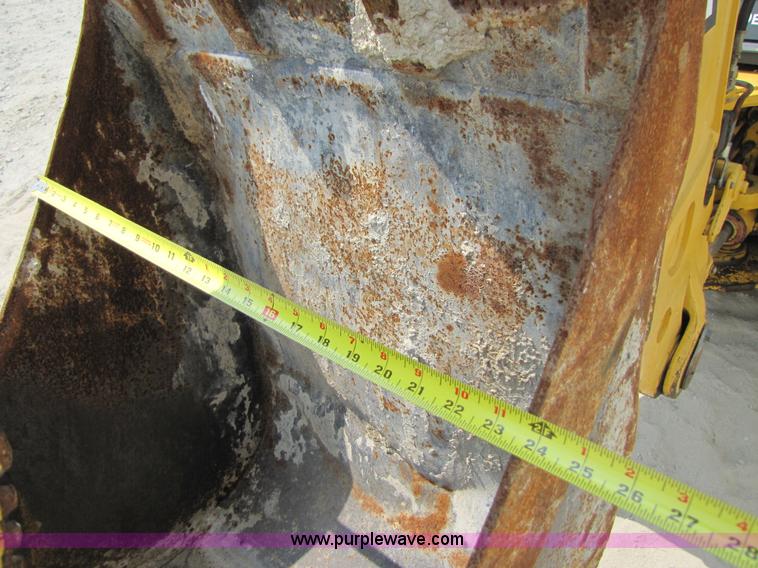 image for item 3460 2002 John Deere 310SG backhoe