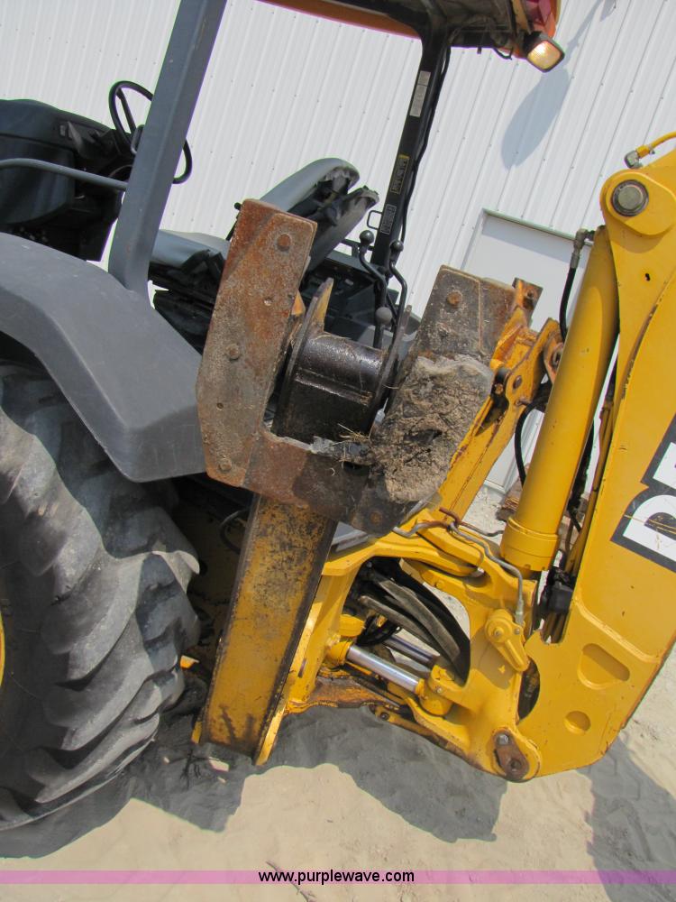 image for item 3460 2002 John Deere 310SG backhoe