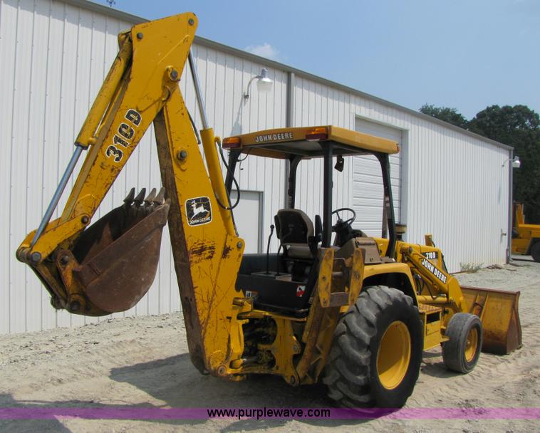 image for item 3461 1996 John Deere 310D backhoe