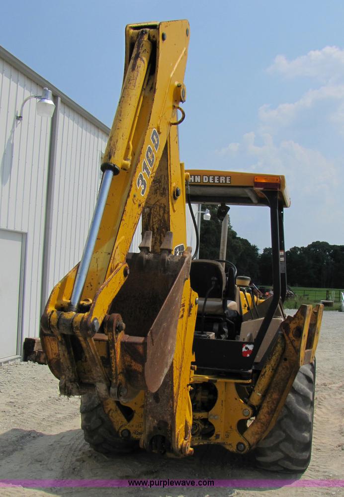 image for item 3461 1996 John Deere 310D backhoe