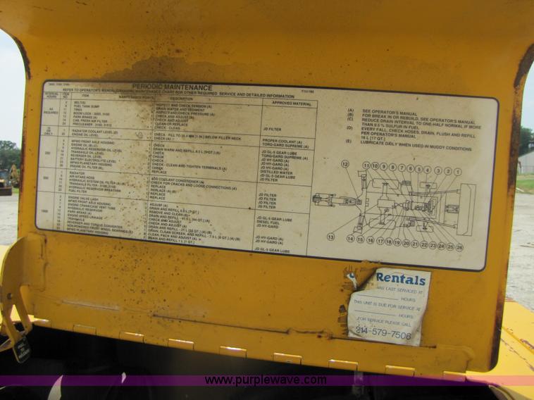 image for item 3461 1996 John Deere 310D backhoe