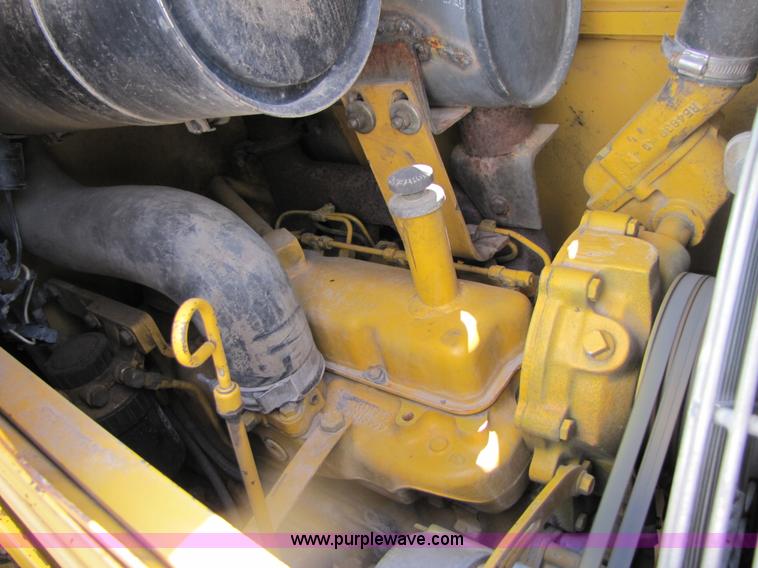 image for item 3461 1996 John Deere 310D backhoe