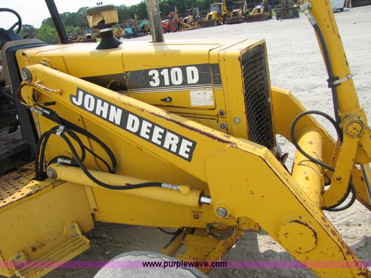 image for item 3461 1996 John Deere 310D backhoe