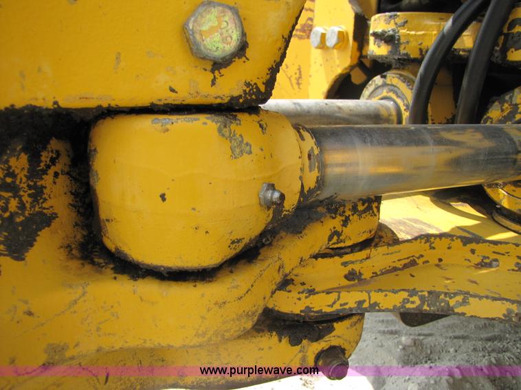 image for item 3461 1996 John Deere 310D backhoe