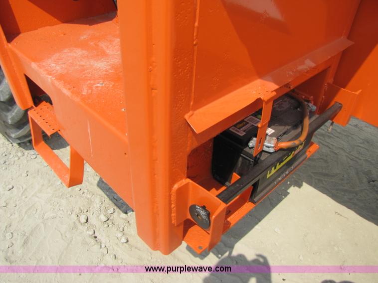 image for item 3462 1994 SkyTrak 6036 telehandler