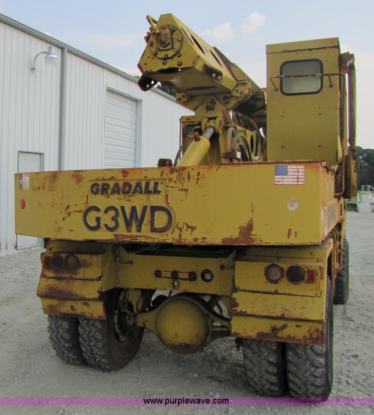 image for item 3464 Gradall G3WD wheel excavator