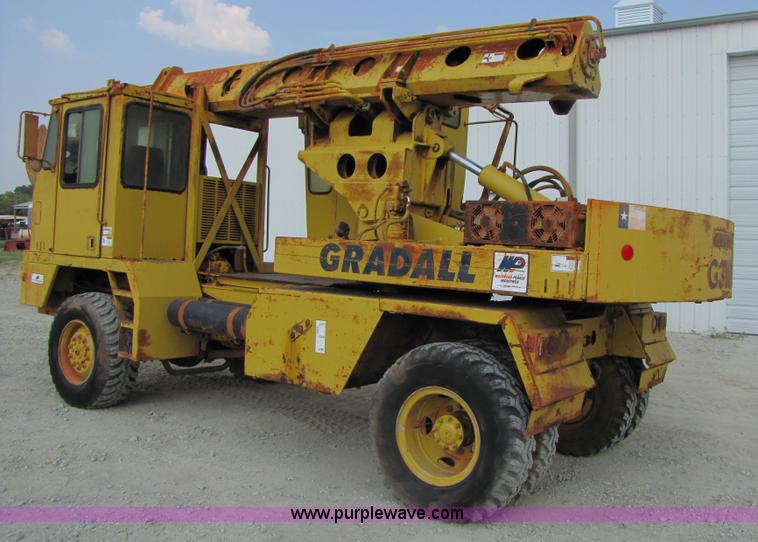 image for item 3464 Gradall G3WD wheel excavator