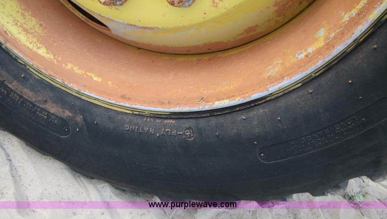 image for item 3464 Gradall G3WD wheel excavator