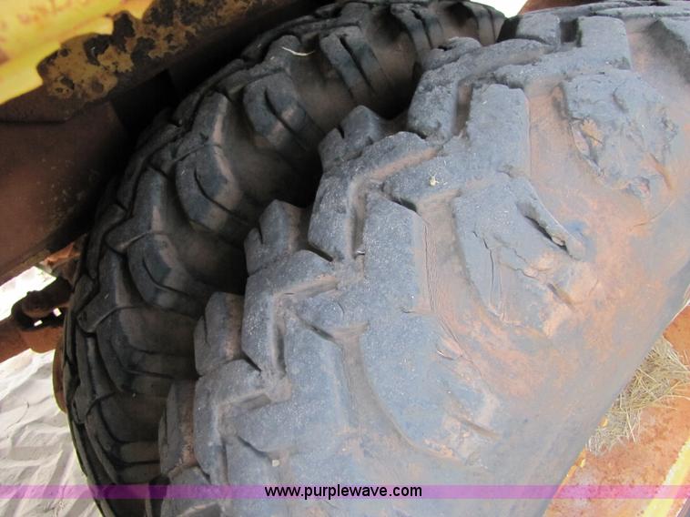 image for item 3464 Gradall G3WD wheel excavator