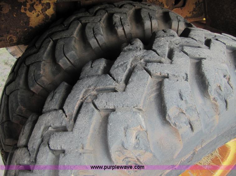 image for item 3464 Gradall G3WD wheel excavator