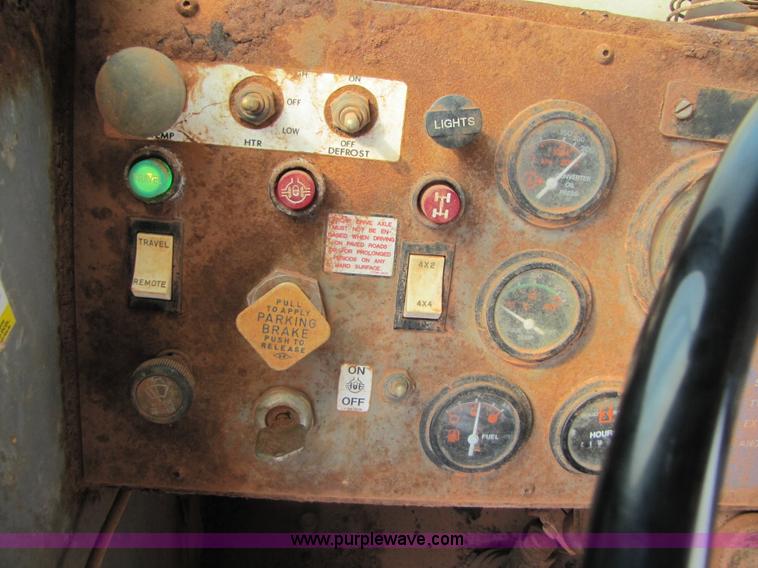 image for item 3464 Gradall G3WD wheel excavator