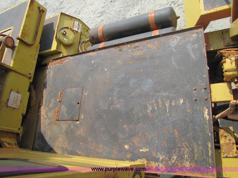 image for item 3464 Gradall G3WD wheel excavator