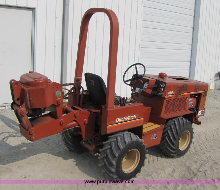 image for item 3465 Ditch Witch 350SX cable plow