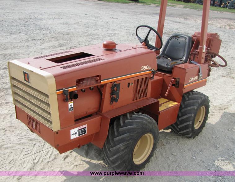 image for item 3465 Ditch Witch 350SX cable plow