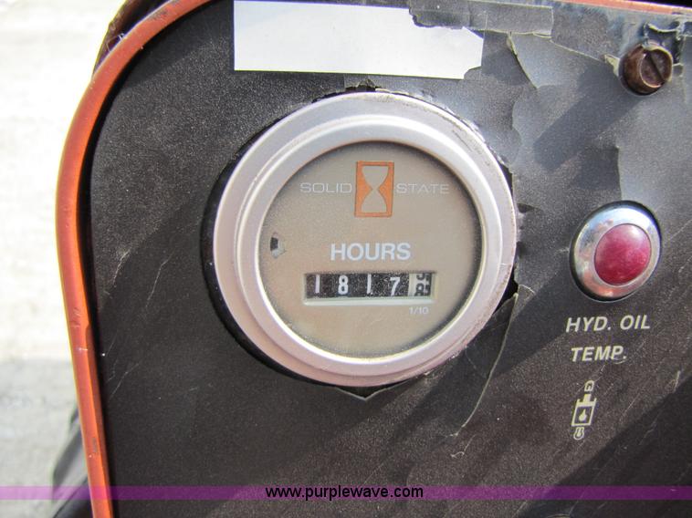 image for item 3465 Ditch Witch 350SX cable plow