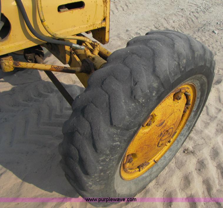 image for item 3466 Fiat-Allis 65 motor grader