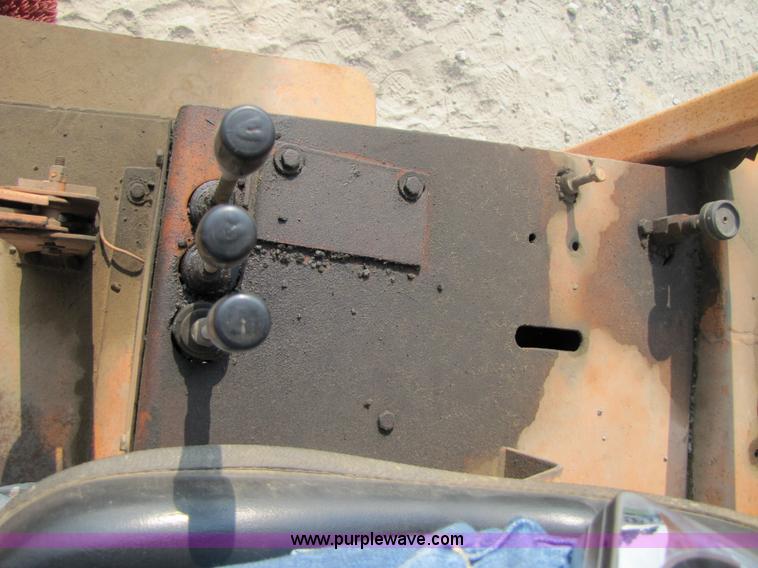 image for item 3467 Waldon SweepMaster street sweeper