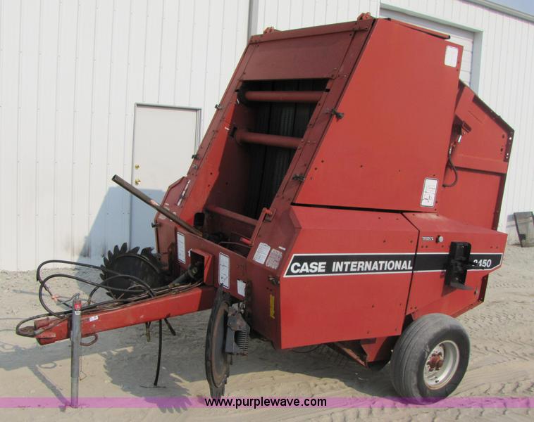 image for item 3470 1991 Case IH 8450 round baler