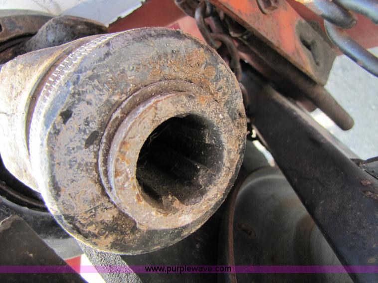 image for item 3470 1991 Case IH 8450 round baler