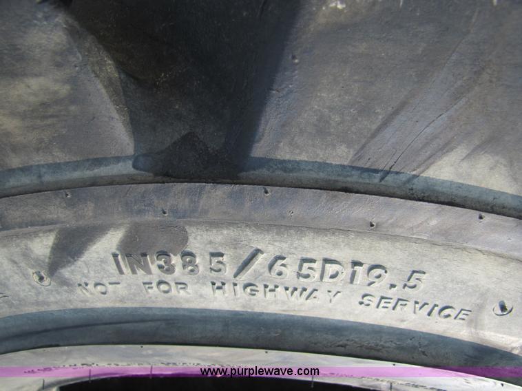 image for item 3480 (4) IN385/65D19.5 tires